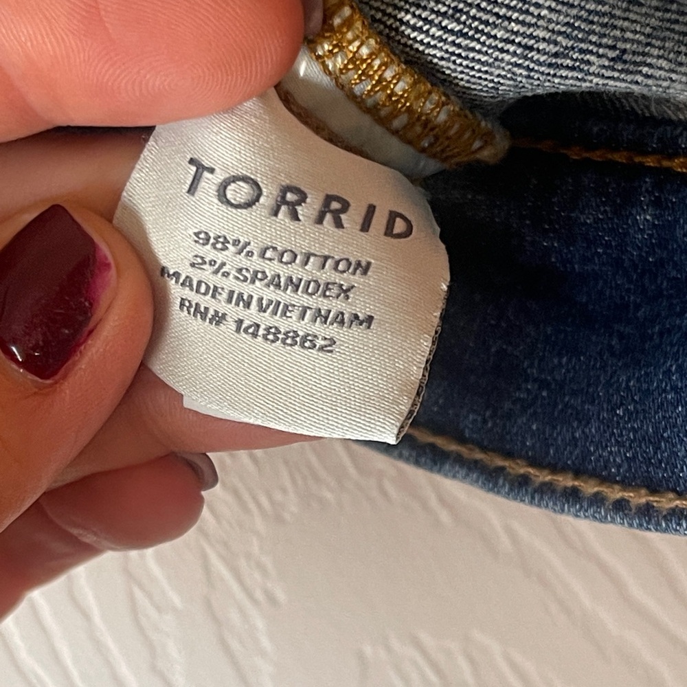 Torrid Denim Vest - Picture 4 of 5
